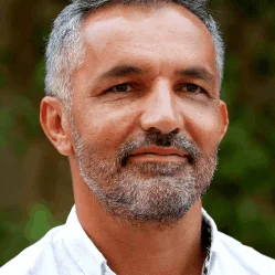 Finessa Review-Smith